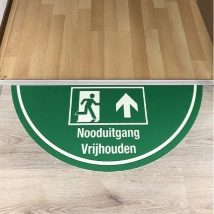vloersticker nooduitgang in gebruik
